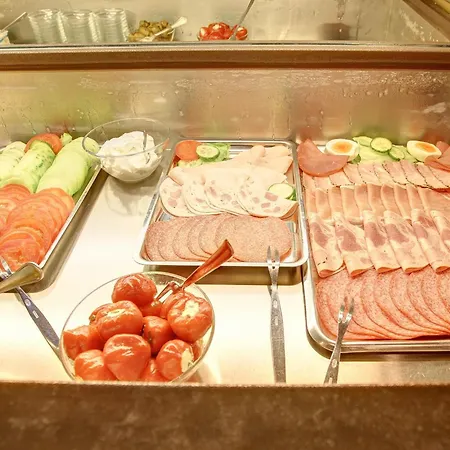 Alter Wolf 3* וולפסבורג