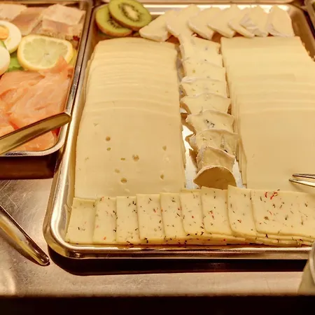 Alter Wolf מלון 3*