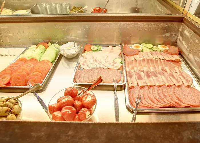 Alter Wolf 3* Wolfsburg